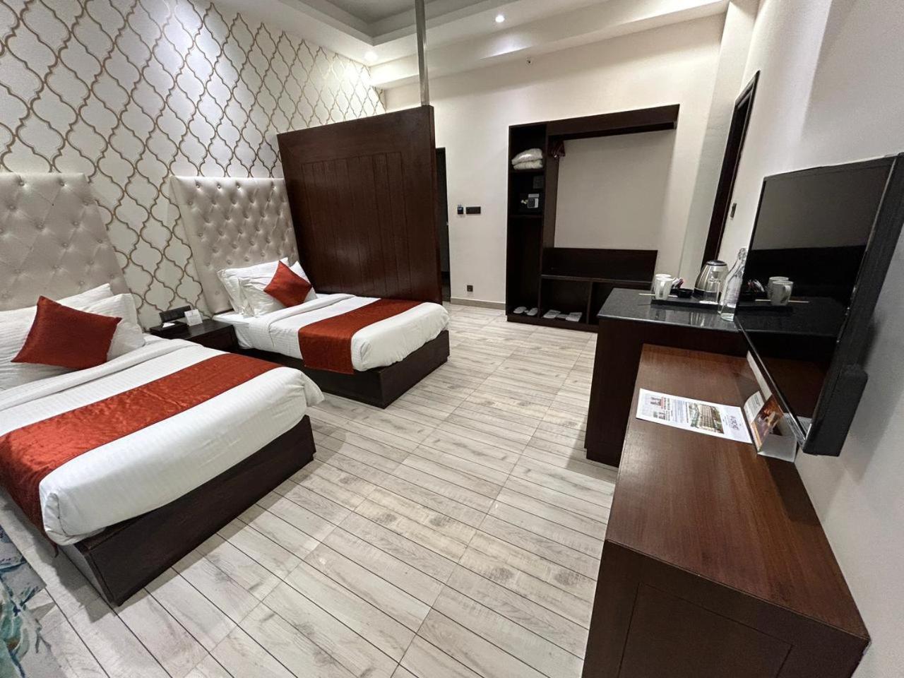 Hotel The Orchid Shimla Exterior foto